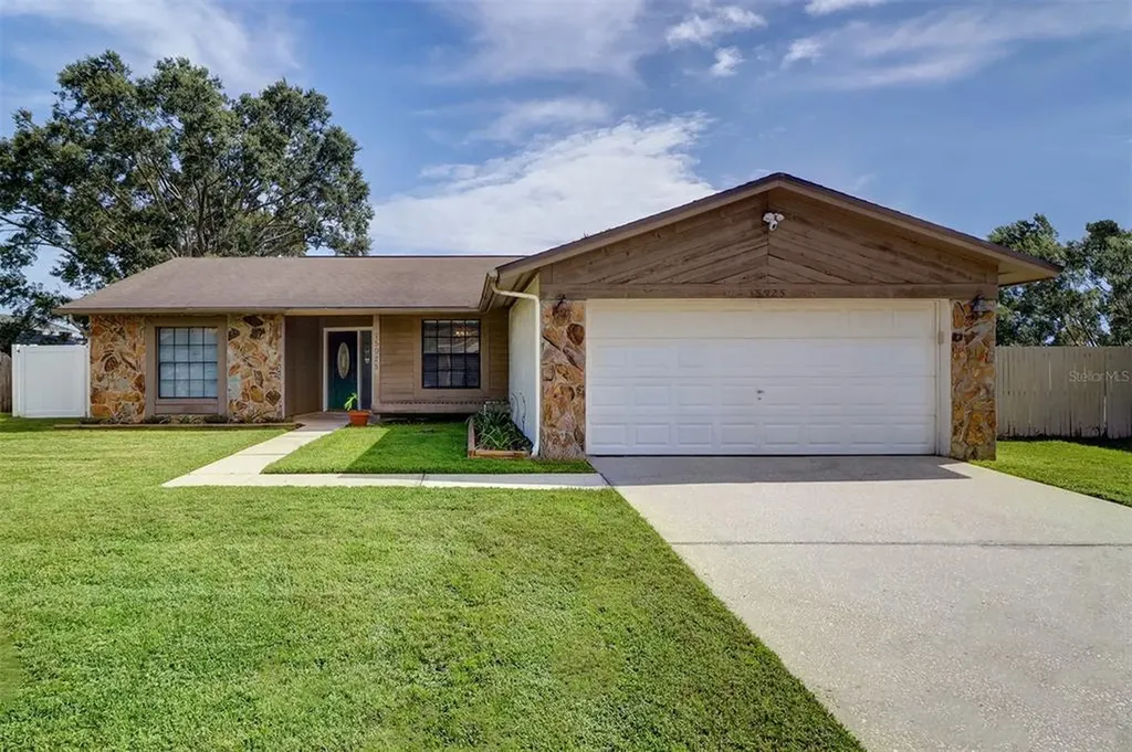 15925 Mystic Way Tampa FL 33624