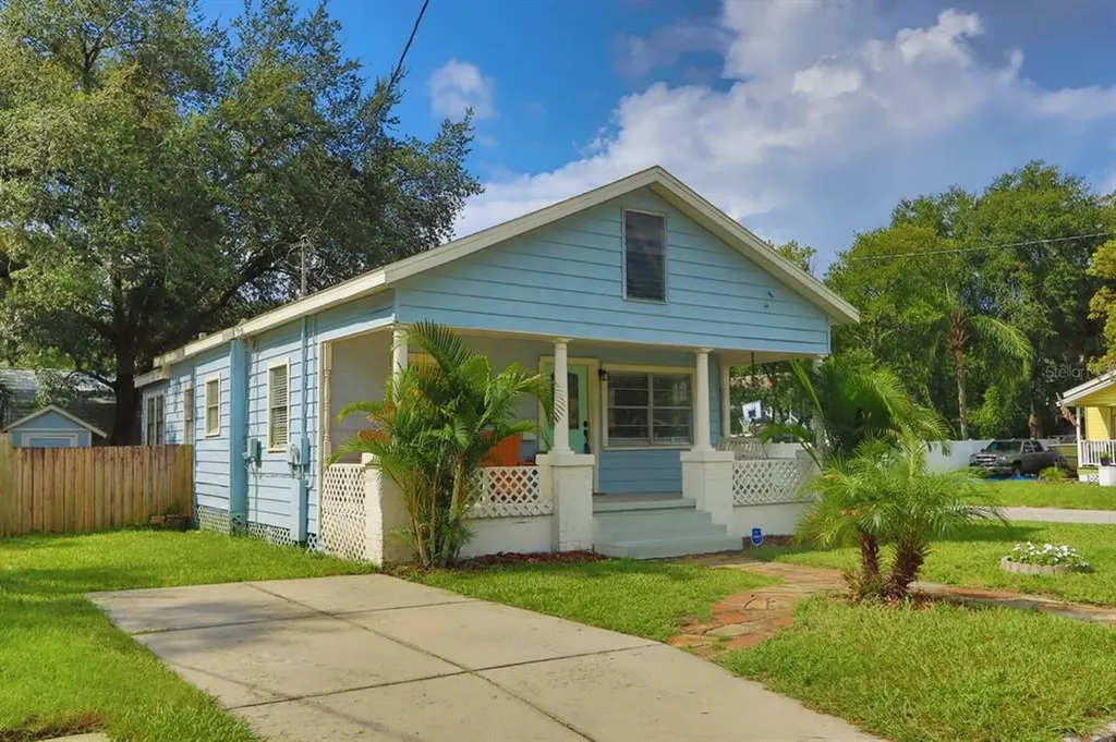 315 E Knollwood Street Tampa FL 33604