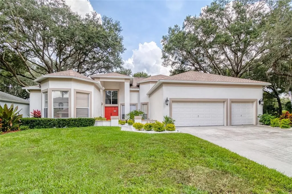 6606 Stonington Drive N Tampa FL 33647