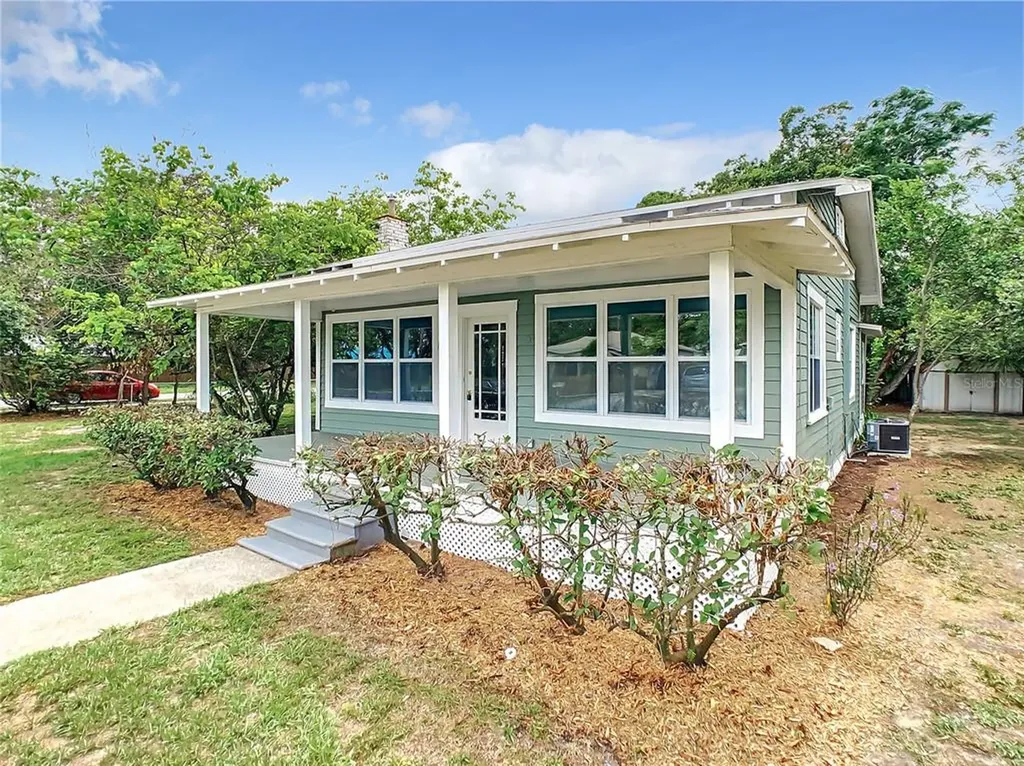 3404 N 51st Street Tampa FL 33619
