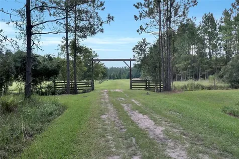 11091 NE 61st Terrace Chiefland FL 32626