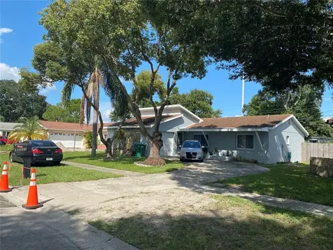 8931 107th Avenue N Seminole FL 33777