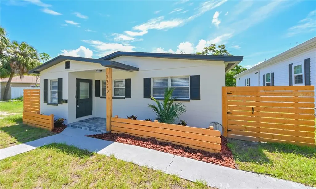 2720 12th Avenue S St Petersburg FL 33712