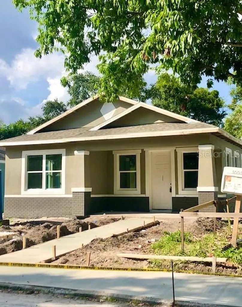 975 12th Avenue S St Petersburg FL 33705