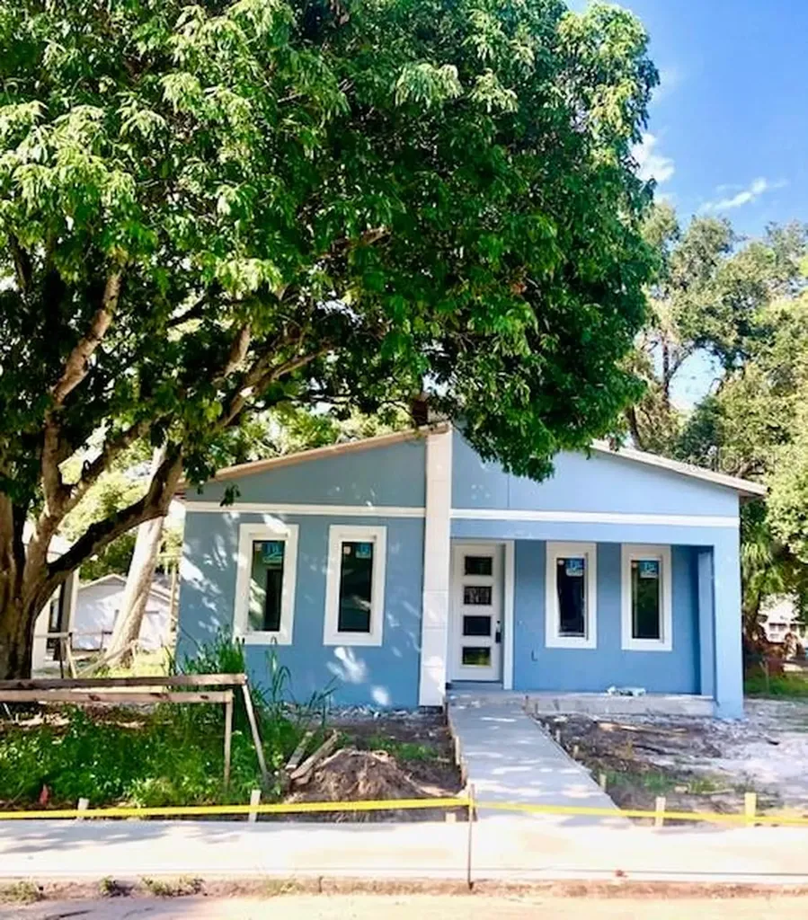 965 12th Avenue S St Petersburg FL 33705