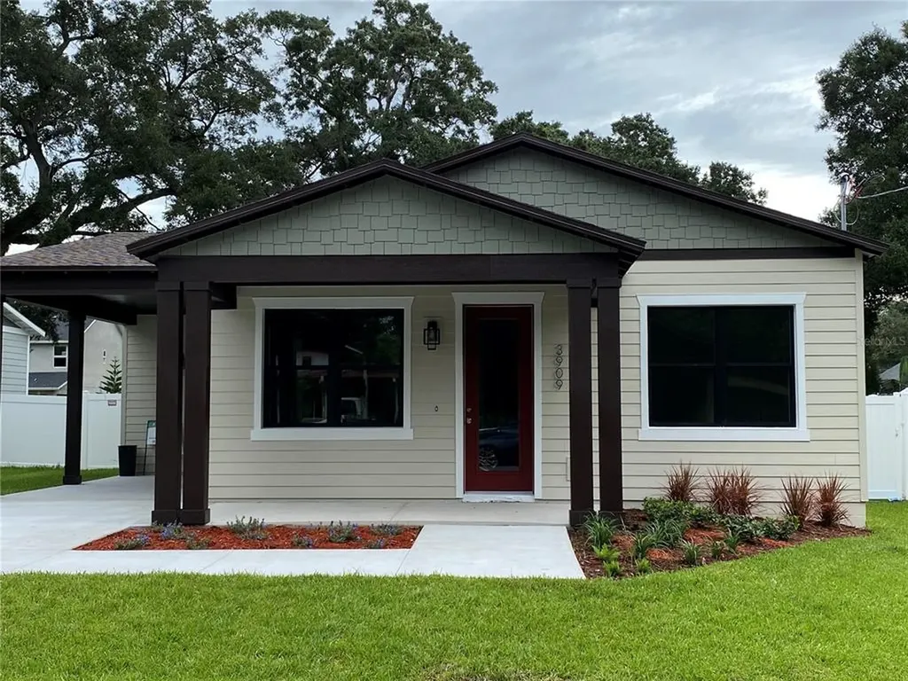 3909 N Lynn Avenue Tampa FL 33603