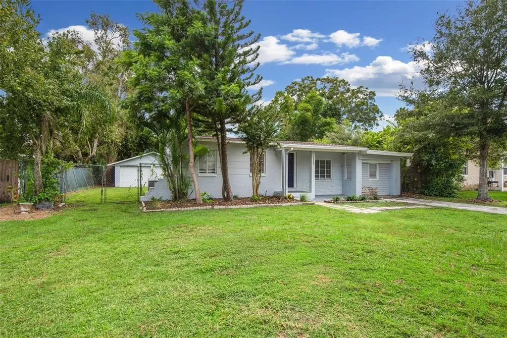 2532 47th Avenue N St Petersburg FL 33714