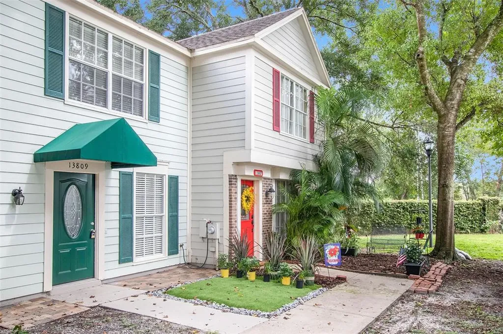 13807 Fletchers Mill Drive Tampa FL 33613