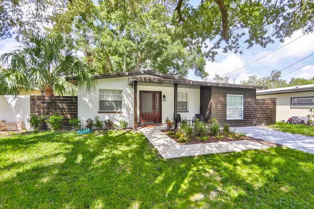 6825 S Wall Street Tampa FL 33616