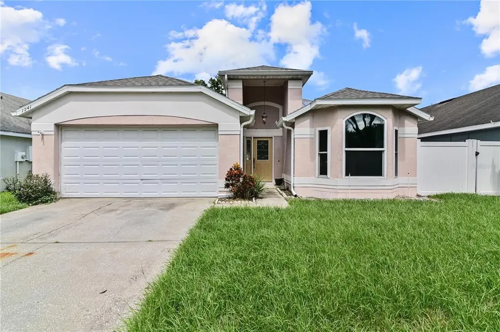 1241 Woodfield Oaks Drive Apopka FL 32703