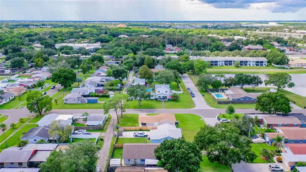 774 91st Avenue N St Petersburg FL 33702