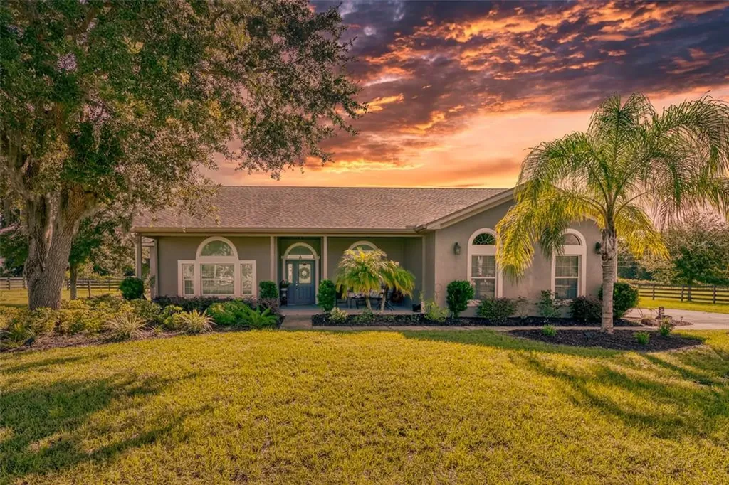3317 Steeplechase Lane Kissimmee FL 34746