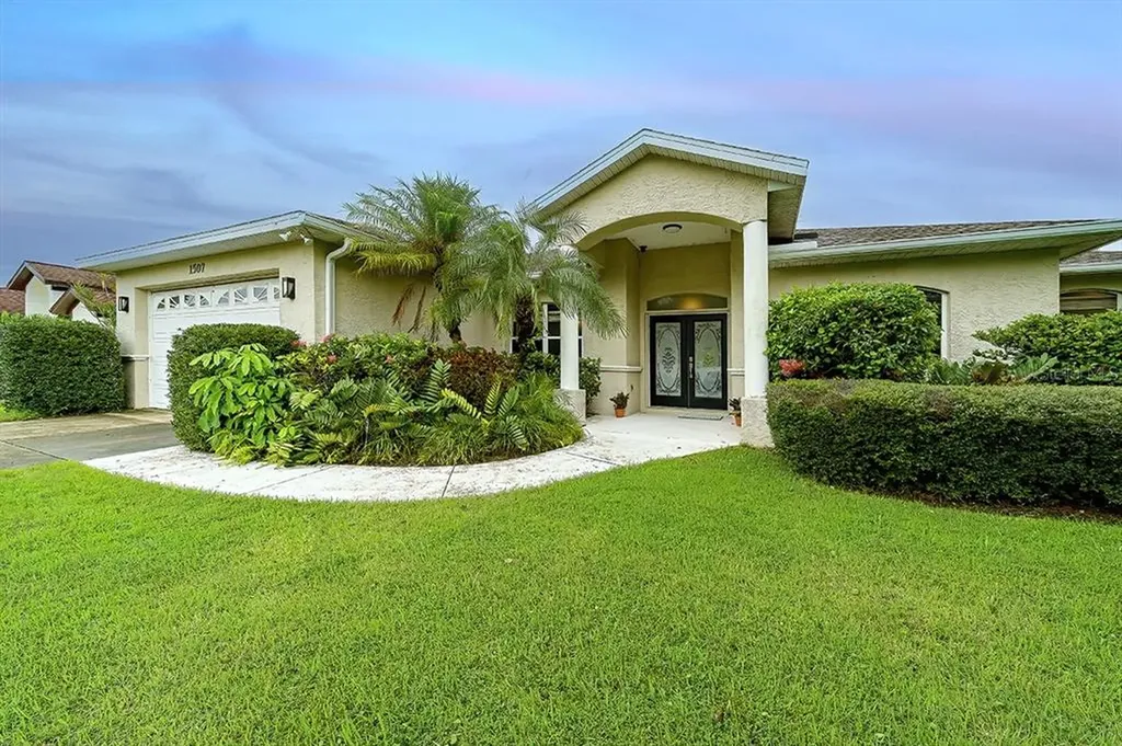 1507 91st Court NW Bradenton FL 34209