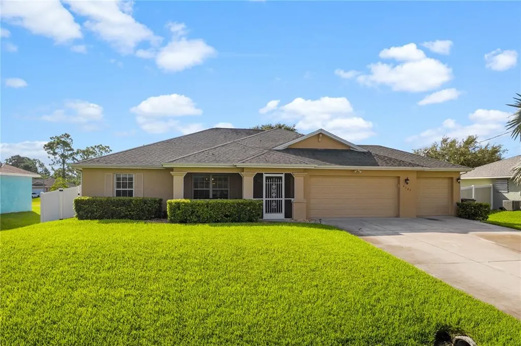 4141 NE 9th Place Cape Coral FL 33909