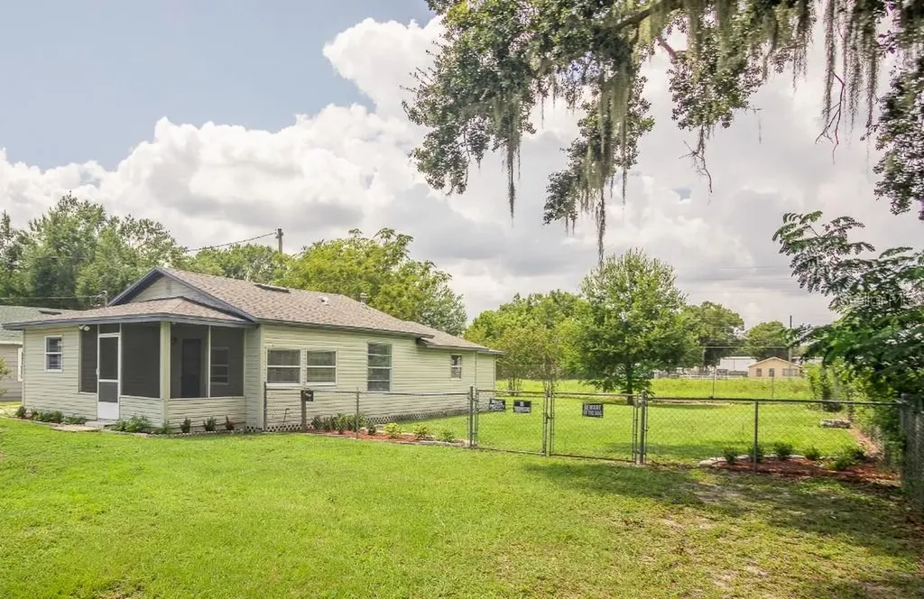 107 Herrick Street Auburndale FL 33823
