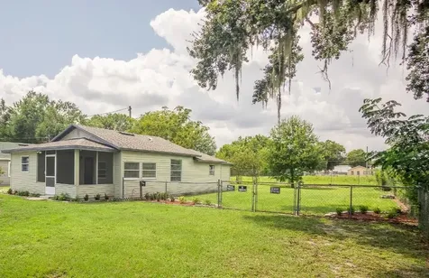 107 Herrick Street Auburndale FL 33823