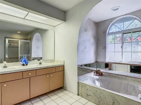 1877 Wood Hollow Circle Sarasota FL 34235