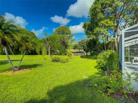 1877 Wood Hollow Circle Sarasota FL 34235