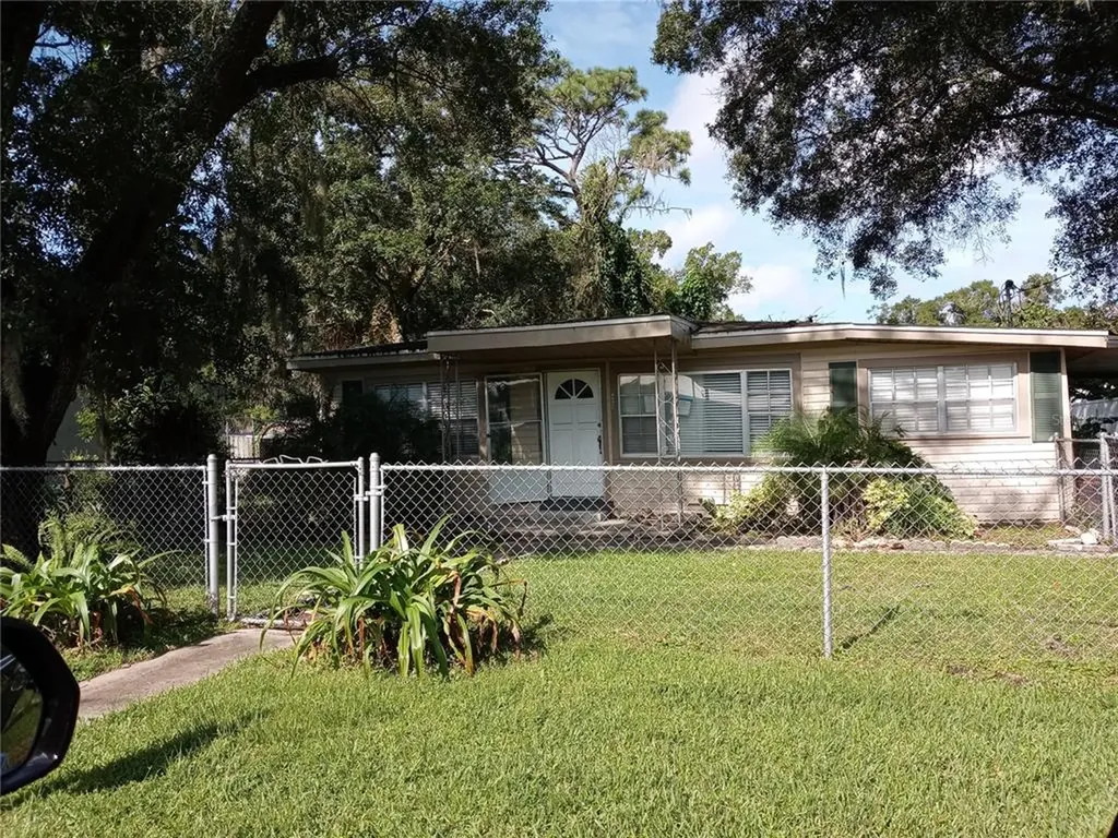 12504 Worchester Avenue Tampa FL 33624