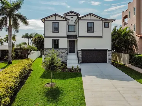 812 W Woodlawn Avenue Tampa FL 33603