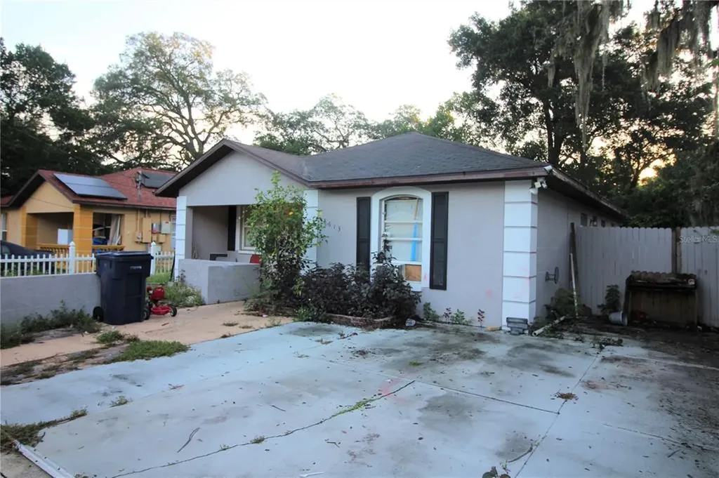 8613 N Mulberry Street Tampa FL 33604