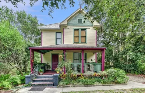 325 E Rich Avenue Deland FL 32724