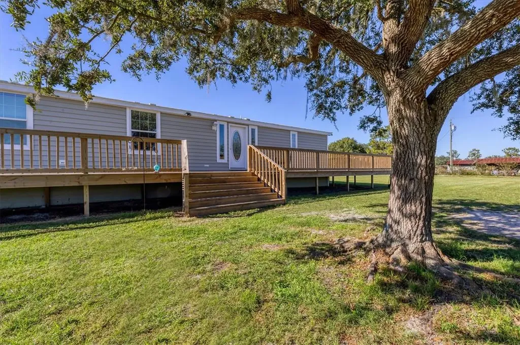 5102 Verna Bethany Road Myakka City FL 34251