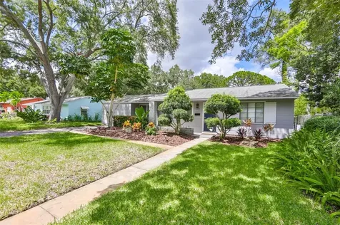 7219 4th Avenue N St Petersburg FL 33710