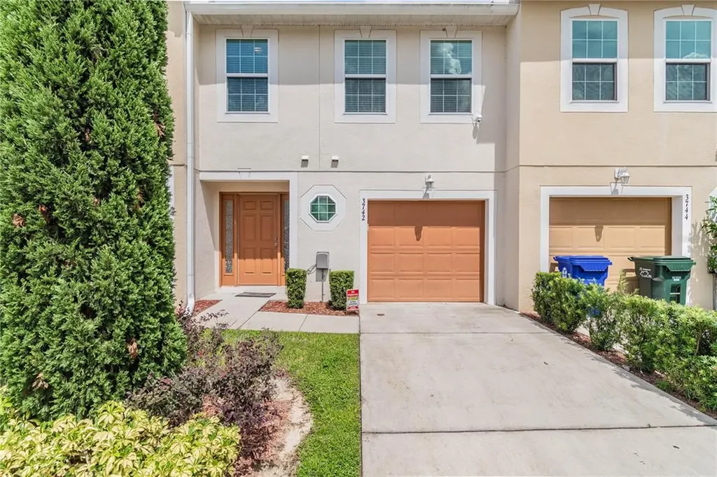 3742 Woodbury Hill Loop Lakeland FL 33810
