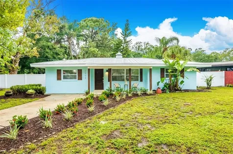 2902 W Price Avenue Tampa FL 33611