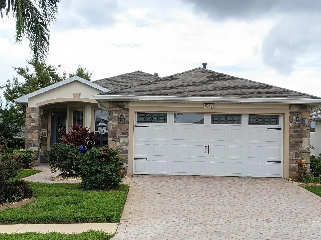 5743 Blue Savannah Drive Leesburg FL 34748