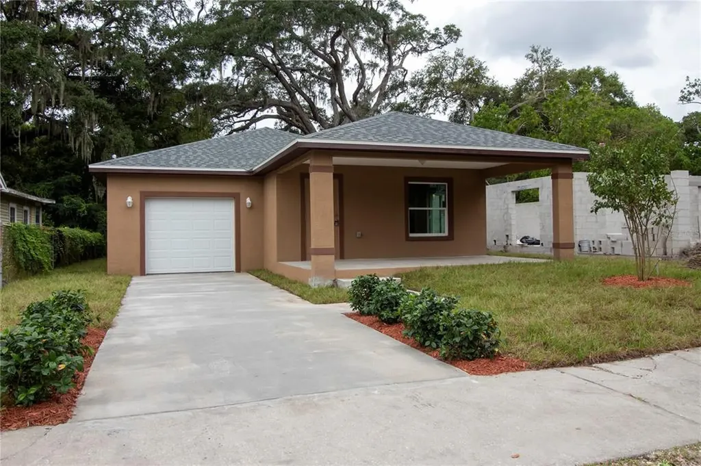 1657 12th Street S St Petersburg FL 33705