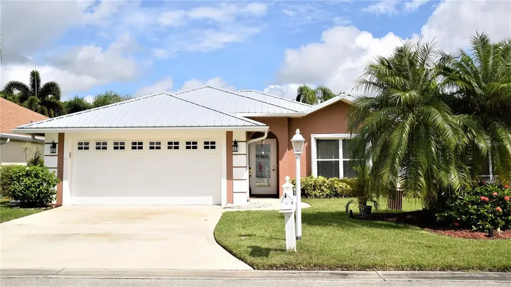 799 SE 25th Street Okeechobee FL 34974