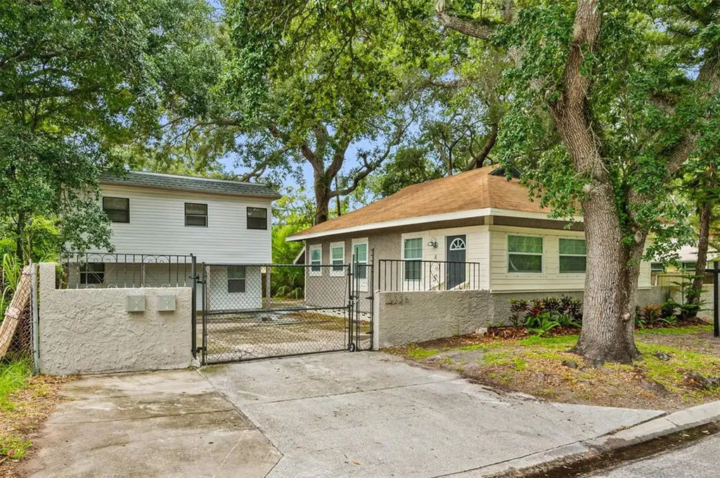 1725 Preston Street S St Petersburg FL 33712