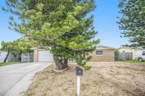 4923 Guardian Avenue Holiday FL 34690