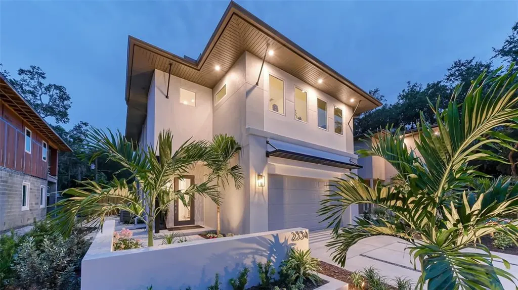 2334 Florinda Street Sarasota FL 34231