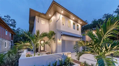 2334 Florinda Street Sarasota FL 34231