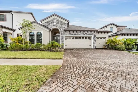 907 Grand Cresta Avenue Brandon FL 33511