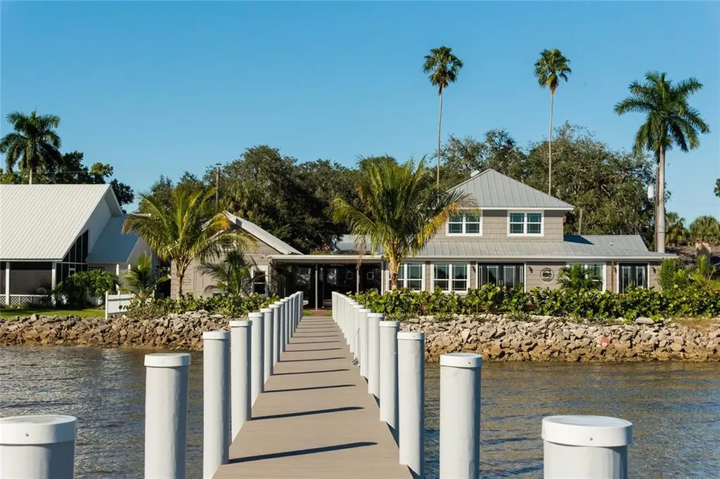 1911 4th Street W Palmetto FL 34221
