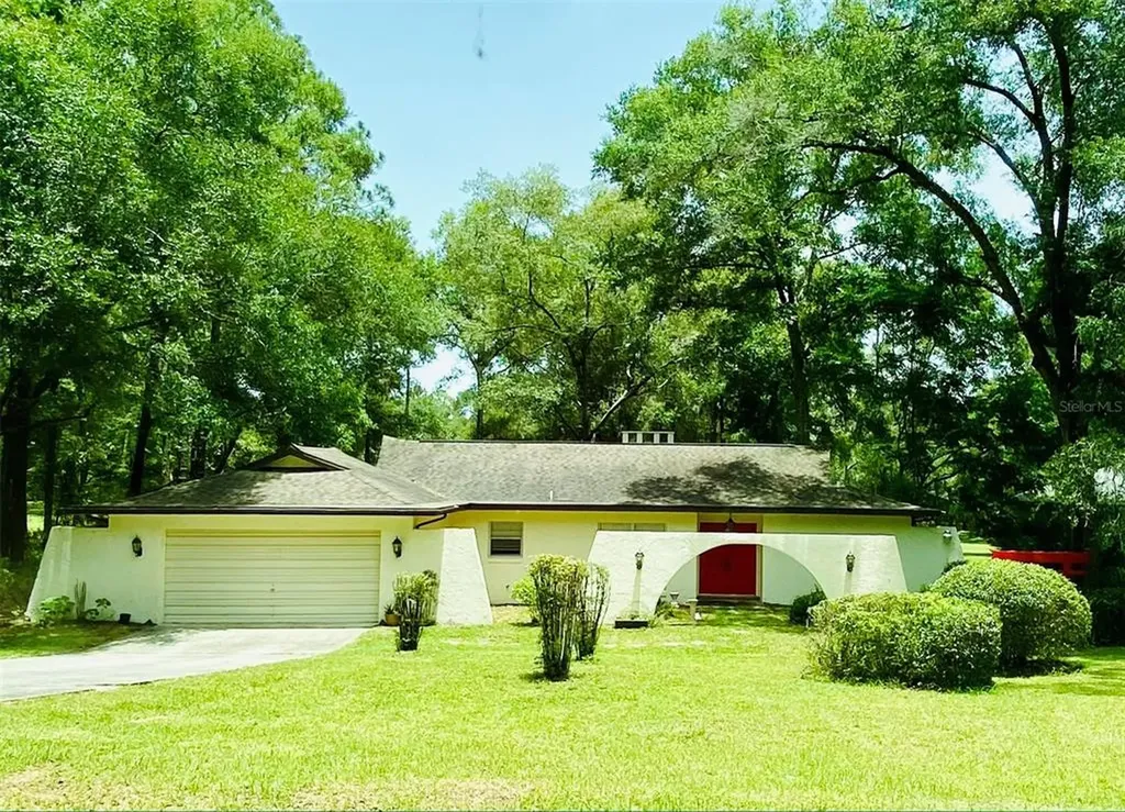 19754 SW 85th Loop Dunnellon FL 34432