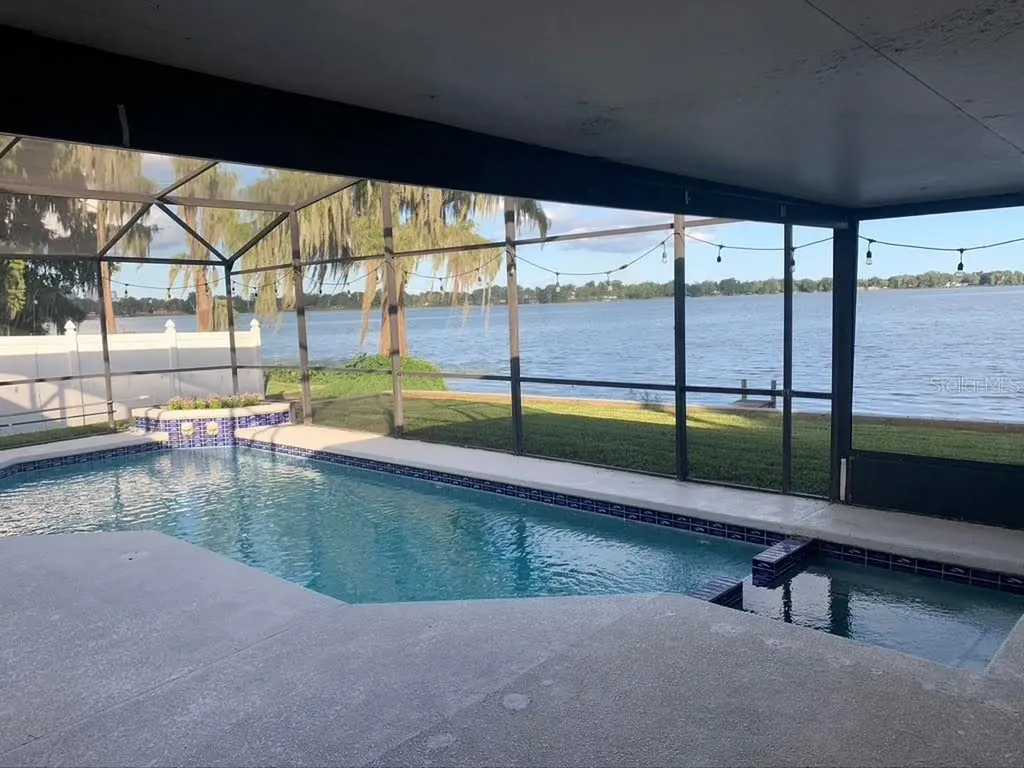 1343 Coretta Way Orlando FL 32805