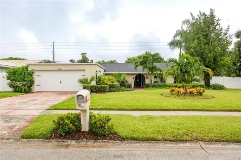 1914 Granada Court Clearwater FL 33764