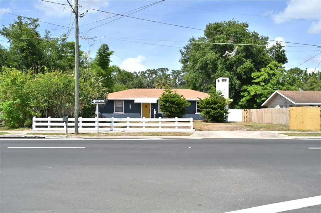 919 N Grove Street Eustis FL 32726