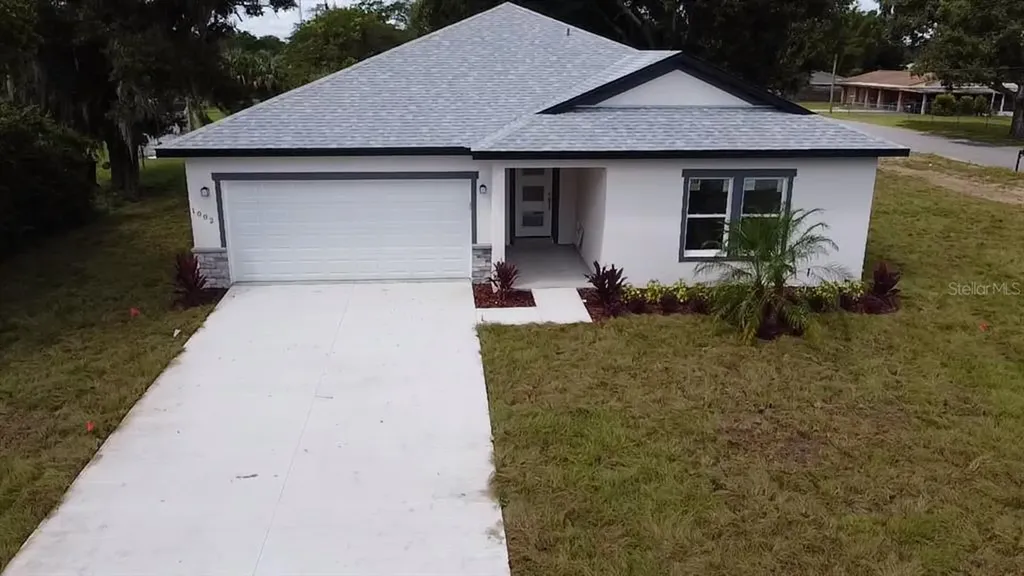 1002 N 20th Street Haines City FL 33844