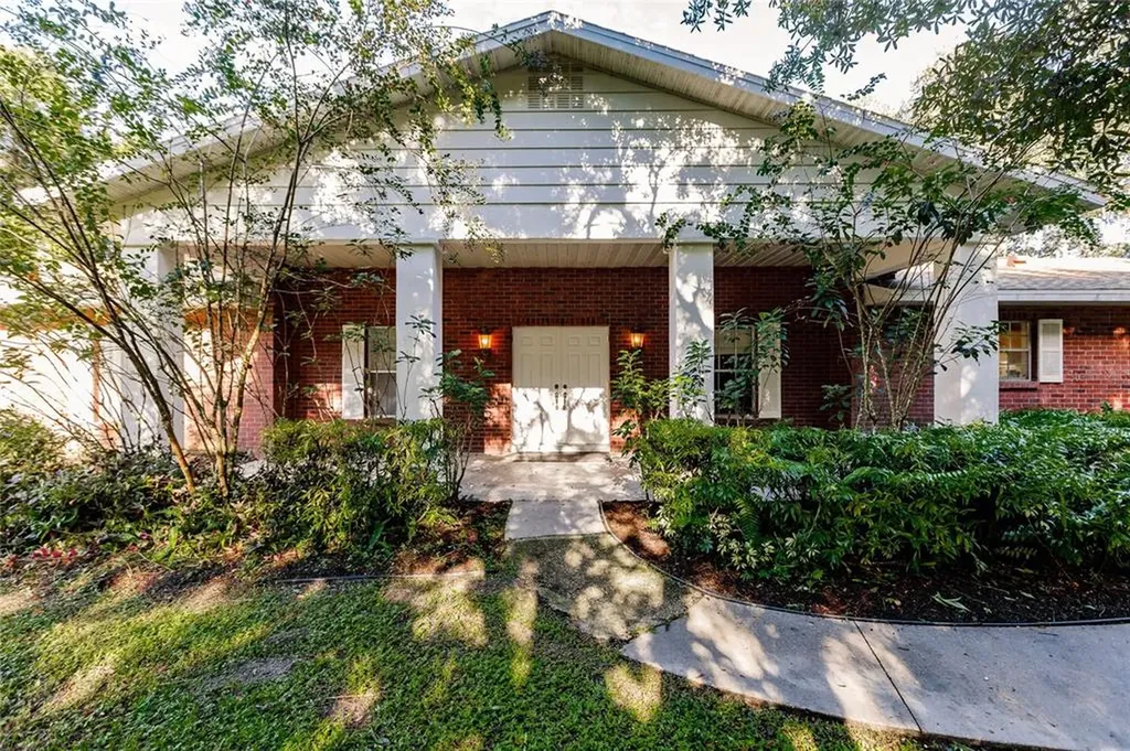 7700 Iguana Drive Sarasota FL 34241