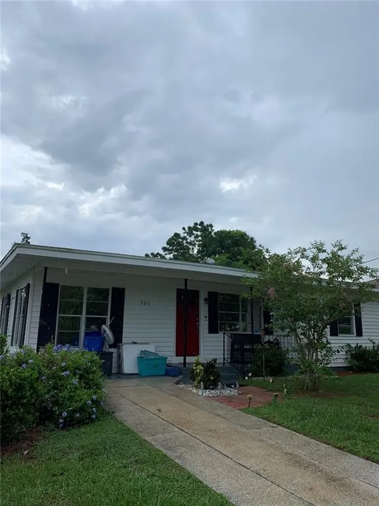 905 Columbia Avenue Lake Wales FL 33853