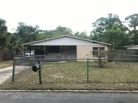 1090 Golden Isle Drive Mount Dora FL 32757