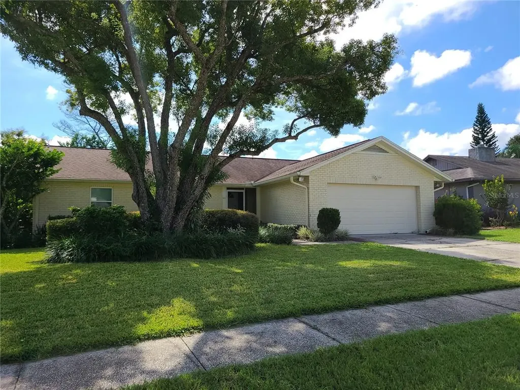 811 Tarawood Lane Valrico FL 33594