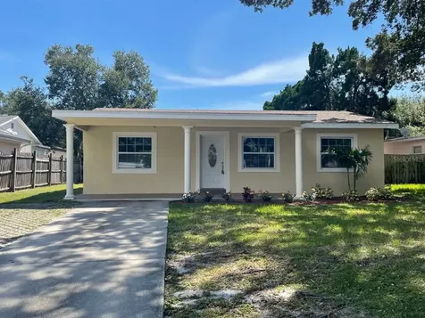 8320 41st Avenue N St Petersburg FL 33709