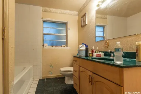 7004 Dahlgren Court Jacksonville FL 32208